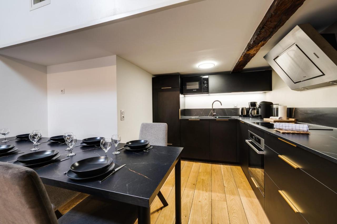 Le Septqatre - Grand Triplex Au Coeur De La Vieille Ville Annecy Bagian luar foto