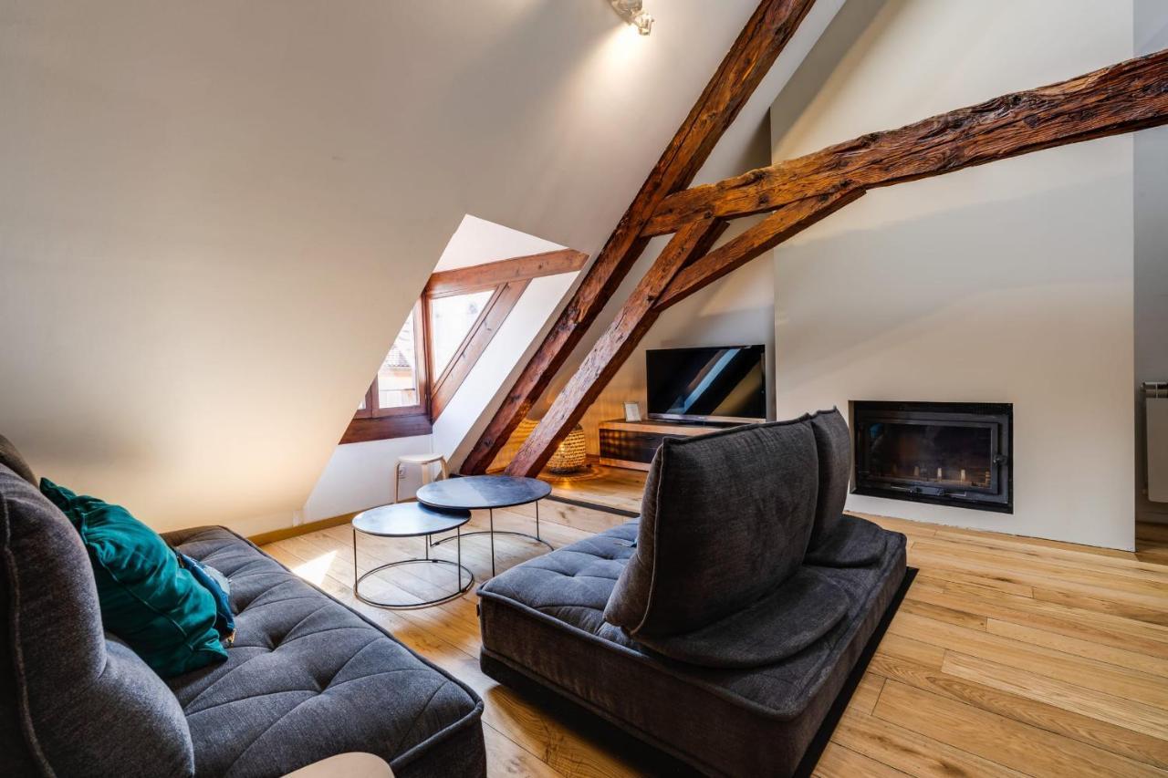 Le Septqatre - Grand Triplex Au Coeur De La Vieille Ville Annecy Bagian luar foto