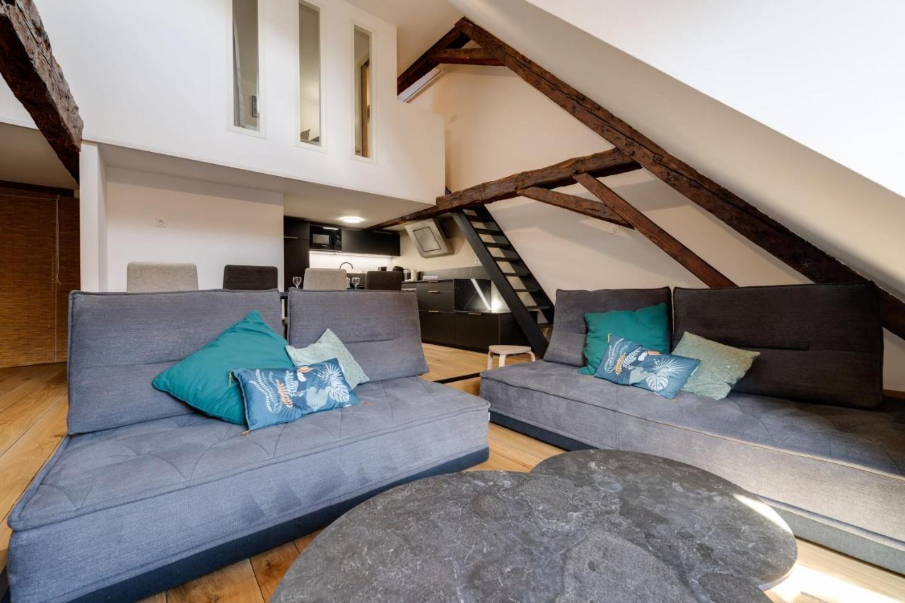 Le Septqatre - Grand Triplex Au Coeur De La Vieille Ville Annecy Bagian luar foto
