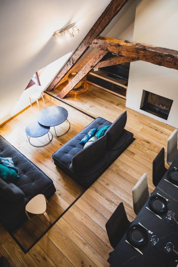Le Septqatre - Grand Triplex Au Coeur De La Vieille Ville Annecy Bagian luar foto