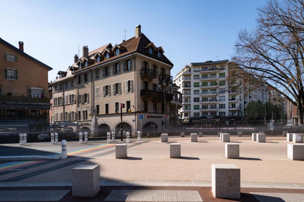 Le Septqatre - Grand Triplex Au Coeur De La Vieille Ville Annecy Bagian luar foto